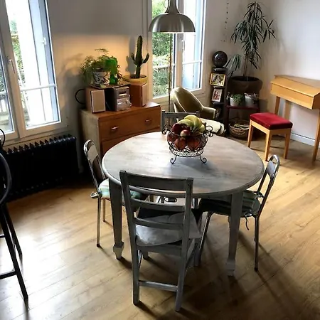 Maison En Bord De Marne *